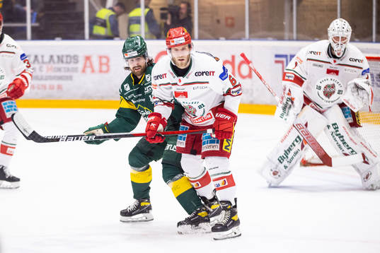 Modos Josef Ingman och Björklövens Alex Hutchings