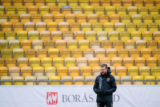 Manager Jimmy Thelin