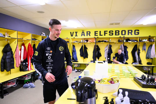 Elfsborgs Simon Olsson i omklädningsrummet