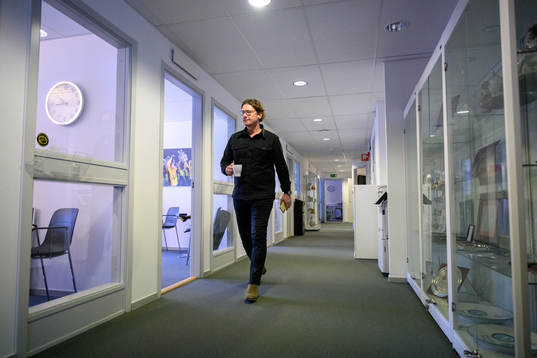 Elfsborgs sportchef Stefan Andreasson på kontoret