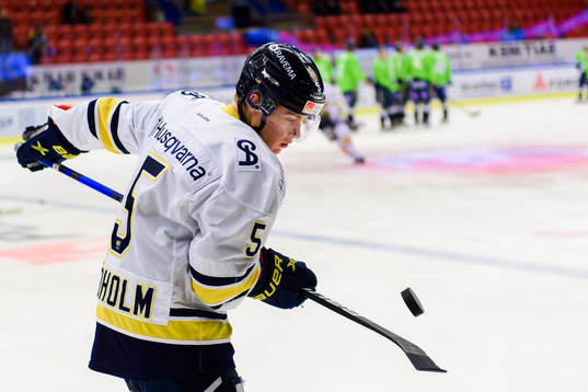 s Victor Sjöholm