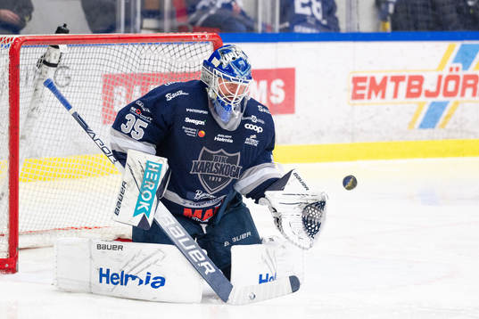 Karlskogas målvakt Lars Volden