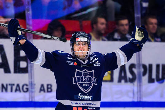 Karlskogas Albert Lyckåsen jublar