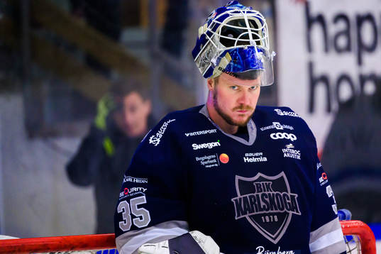 Karlskogas målvakt Lars Volden