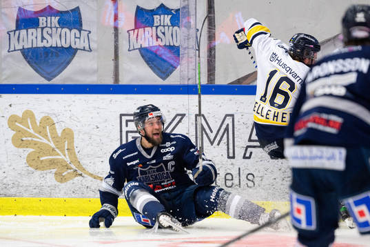 Karlskogas Henrik Björklund reagerar