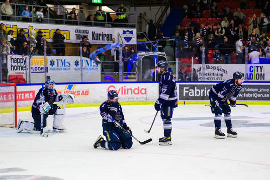 Karlskogas spelare deppar