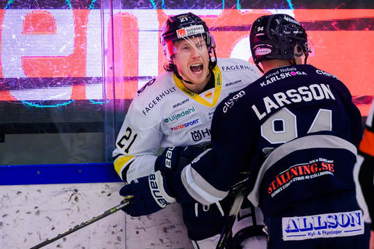 s Myles Powell och Karlskogas Henrik Larsson