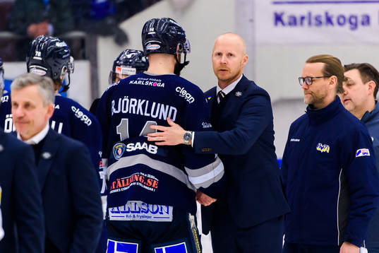 s assisterande tränare Tobias Thermell