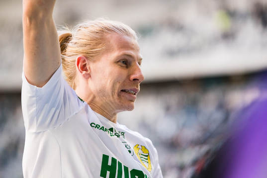 Hammarbys Gustav Ludwigson jublar