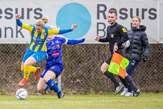 Eskilsminnes Julia Lennartsson och Södra Sandbys Clara