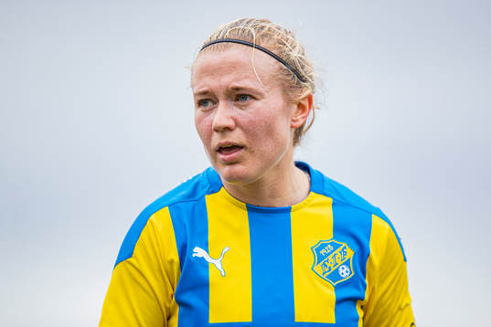 Eskilsminnes Julia Lennartsson