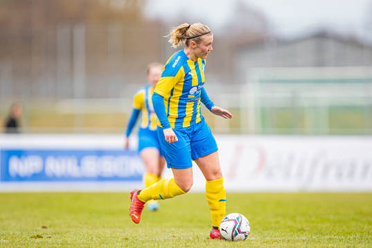Eskilsminnes Julia Lennartsson
