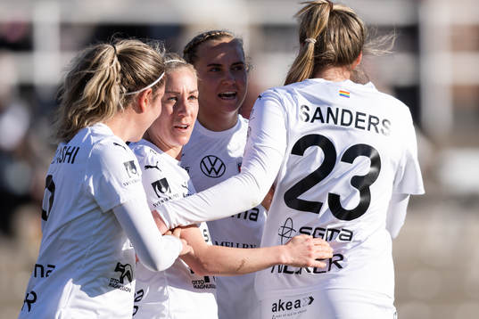 Rosengårds Mia Persson jublar
