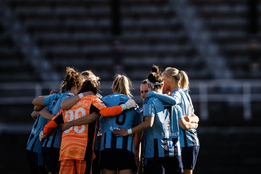 Djurgårdens spelare samlas