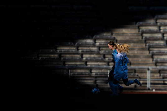 Djurgårdens Sara Olai och Rosengårds Sofie Bruun Bredgaard