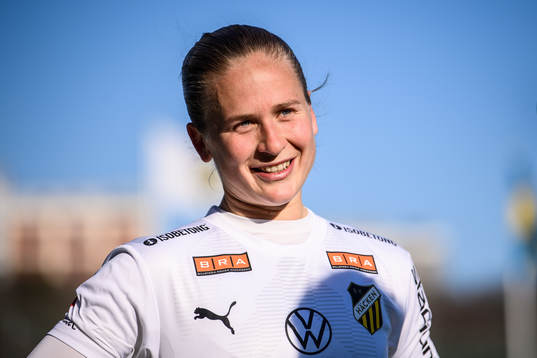 Häckens Filippa Curmark