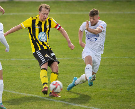 IFK Hässleholms Robin Strömberg i matchen i div. 2 Södra