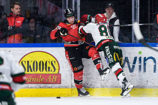 Luleås Erik Gustafsson och Frölundas Ryan Lasch