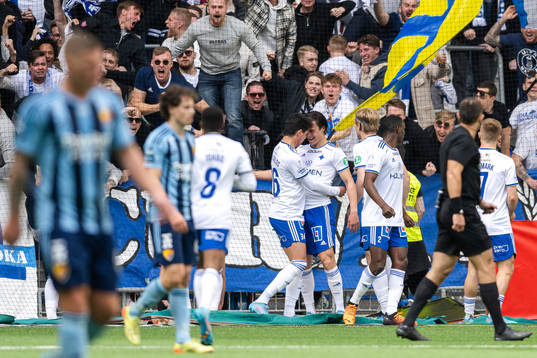 IFK Norrköpings Jonathan Levi jublar