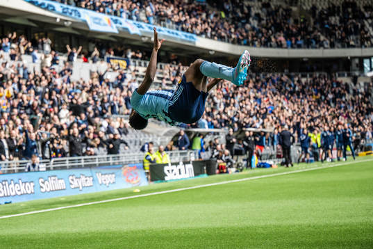 Djurgårdens Joel Asoro jublar