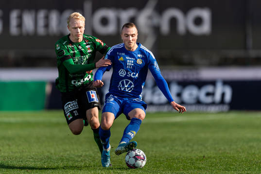 Varbergs André Boman och Sundsvalls Dennis Olsson