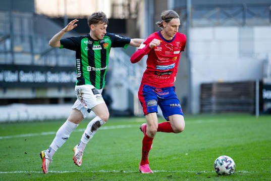 GAIS Ben Morris och Tvååkers Eric Nilsson