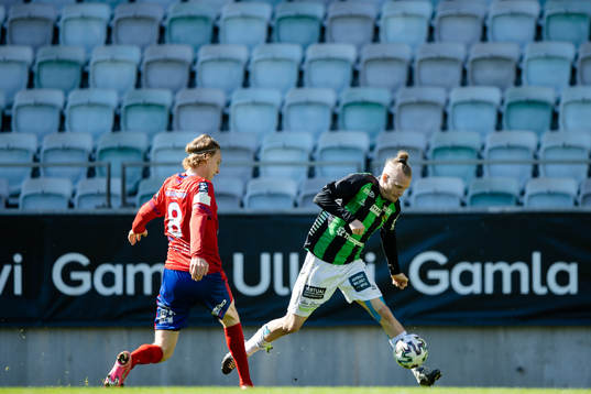 Tvååkers Eric Nilsson och GAIS Jonas Lindberg