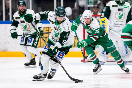 Färjestads Linus Johansson och Rögles Linus Sjödin