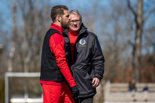 Strövelstorps Aleksandar Stankovic och tränare Göran