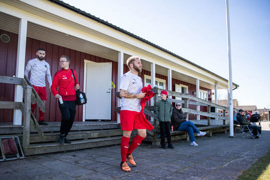 Strövelstorps Rivan Haji, assisterande tränare Dennis
