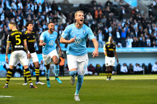 Malmö FFs Ola Toivonen jublar
