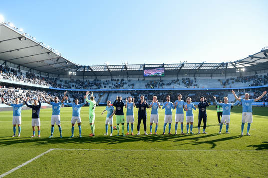 Malmö FFs spelare jublar
