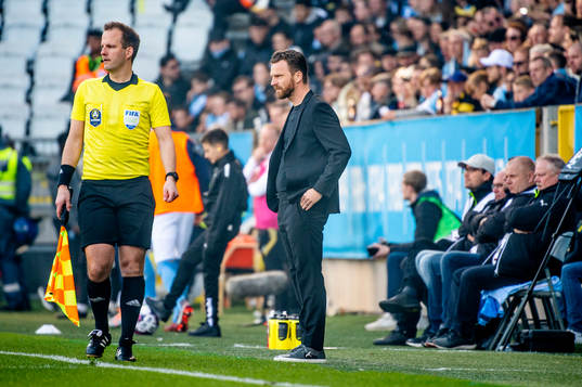 s tränare Bartosz Grzelak