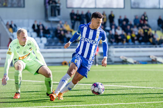 Häckens målvakt Peter Abrahamsson och IFK Göteborgs