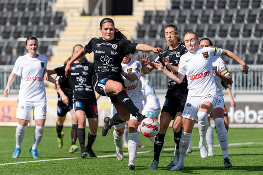 Örebros Carly Wickenheiser