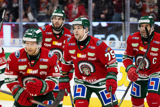 Frölundas Radan Lenc jublar