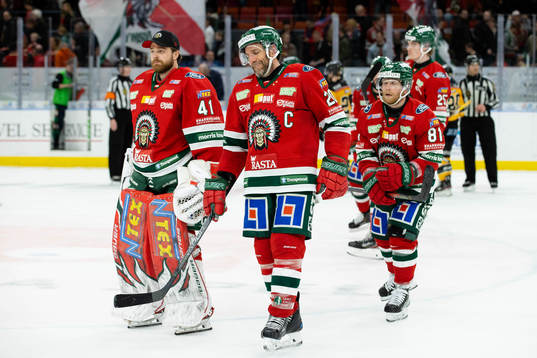 Frölundas Joel Lundqvist och Ryan Lasch  deppar