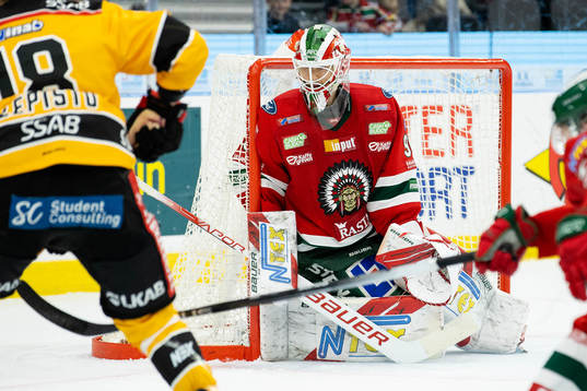 Frölundas målvakt Matthew Tomkins
