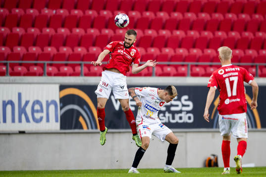 Kalmars Filip Sachpekidis och Degerfors Diego Campos