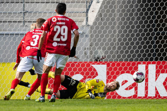 Kalmars målvakt Ricardo Friedrich