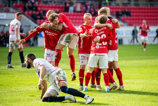 Kalmars Davíd Kristján Ólafsson jublar