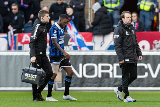 Sirius Christian Kouakou lämnar planen