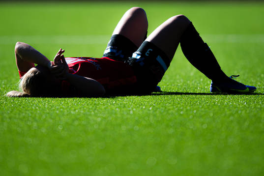 Marte Bjelde Hjelmhaug of Arna-Bjørnar looks dejected