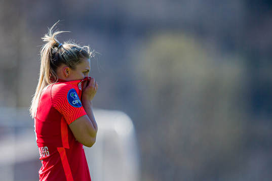 Marte Bjelde Hjelmhaug of Arna-Bjørnar looks dejected