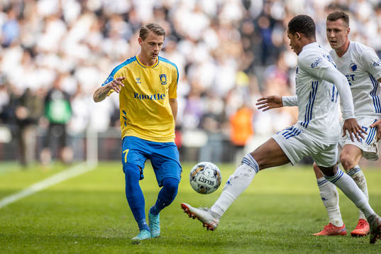 [DK=20220418: Simon Hedlund (27), Brøndby IF]