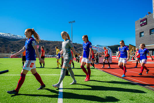 Stine Ballisager Pedersen, Guro Pettersen, Malin Skulstad