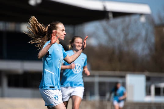 Malmö FFs Sofia Anker Kofoed jublar