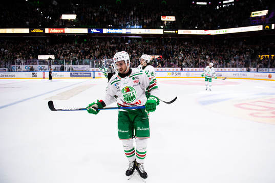 Rögles Ryan McKiernan deppar