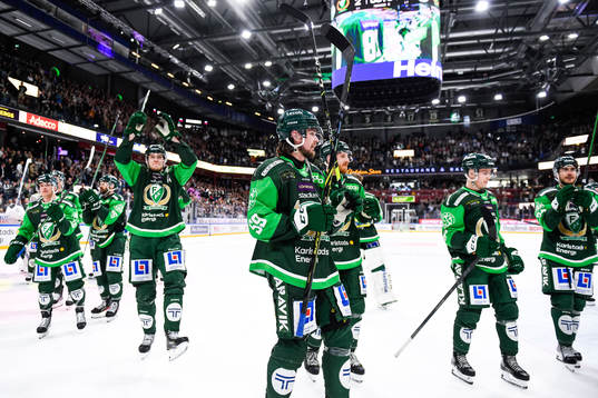 Färjestads spelare jublar