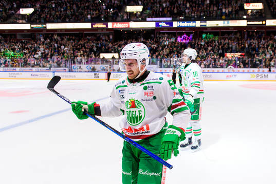Rögles Ryan McKiernan deppar